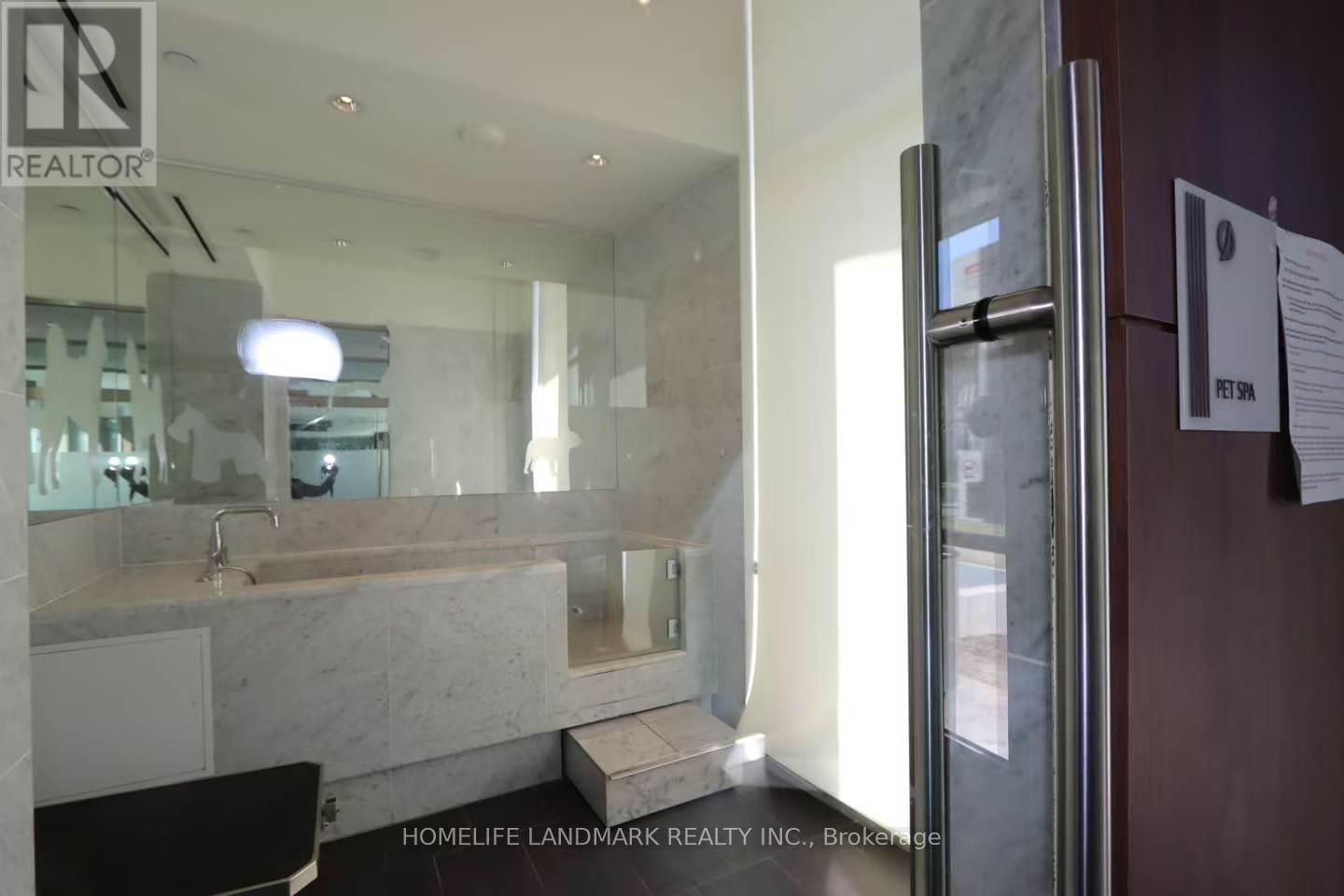 2909 - 115 Mcmahon Drive, Toronto, Ontario  M2K 0E3 - Photo 5 - C12988386