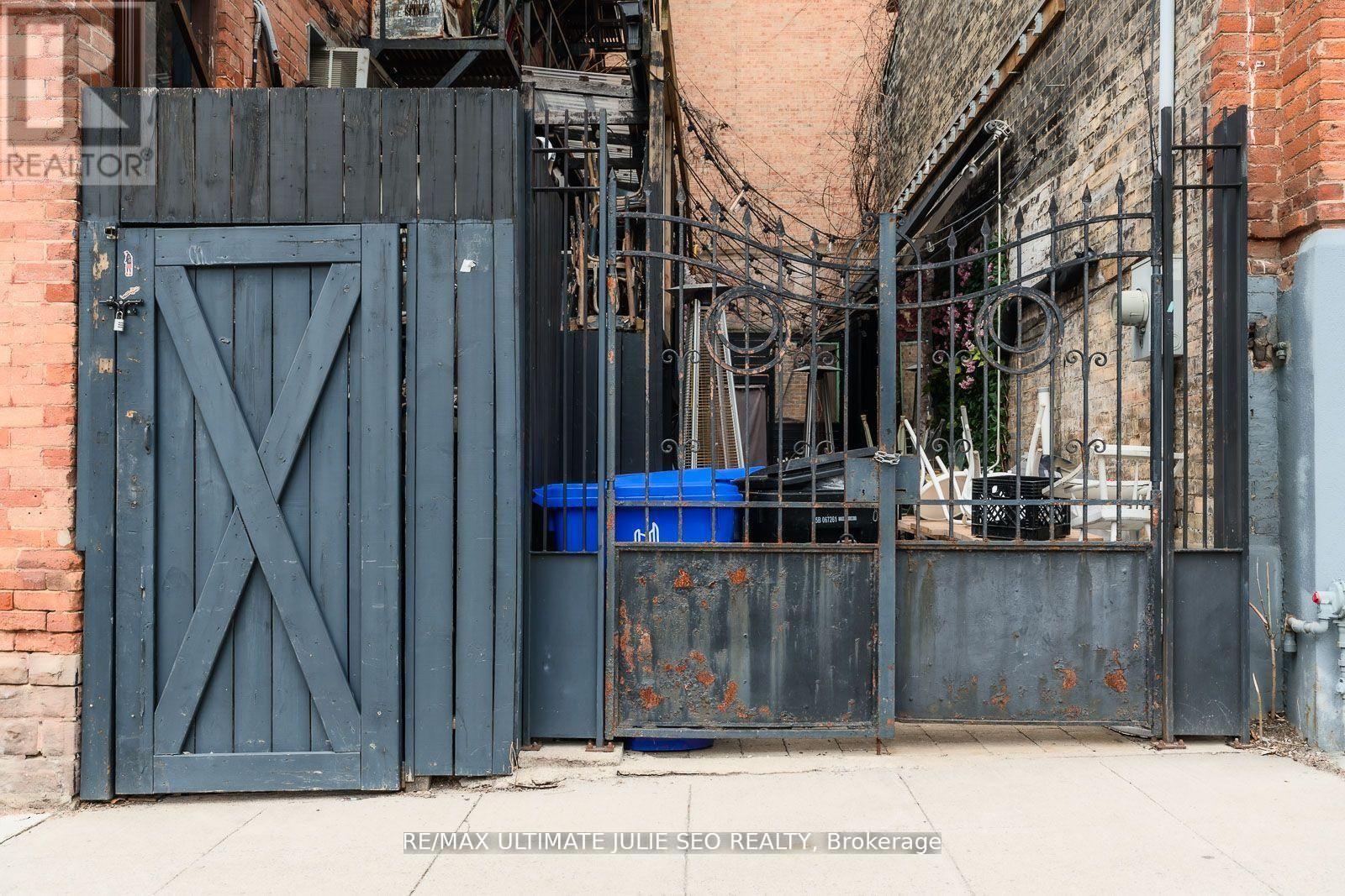551 Church Street, Toronto, Ontario  M4Y 2E2 - Photo 12 - C12988400