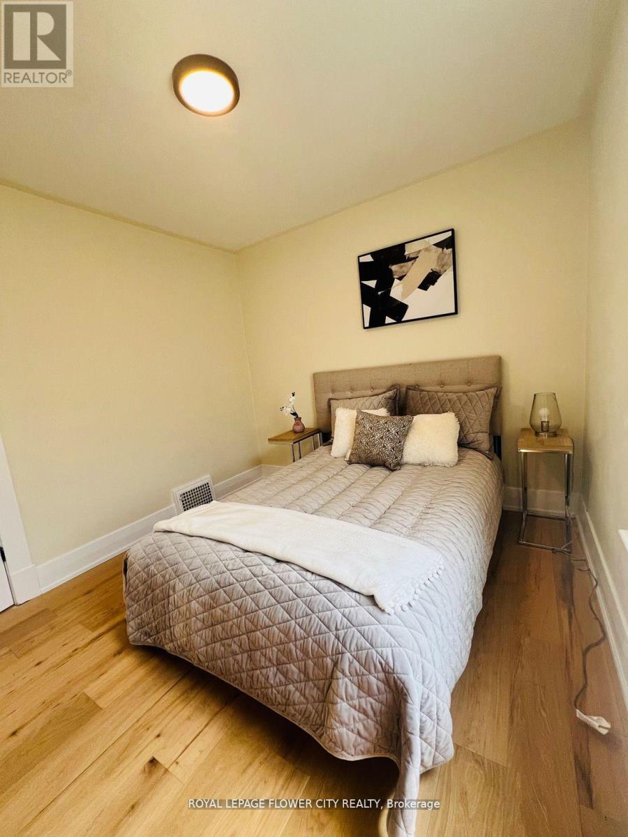 346 Wharncliffe Road, London South, Ontario  N6J 2L8 - Photo 13 - X12940374