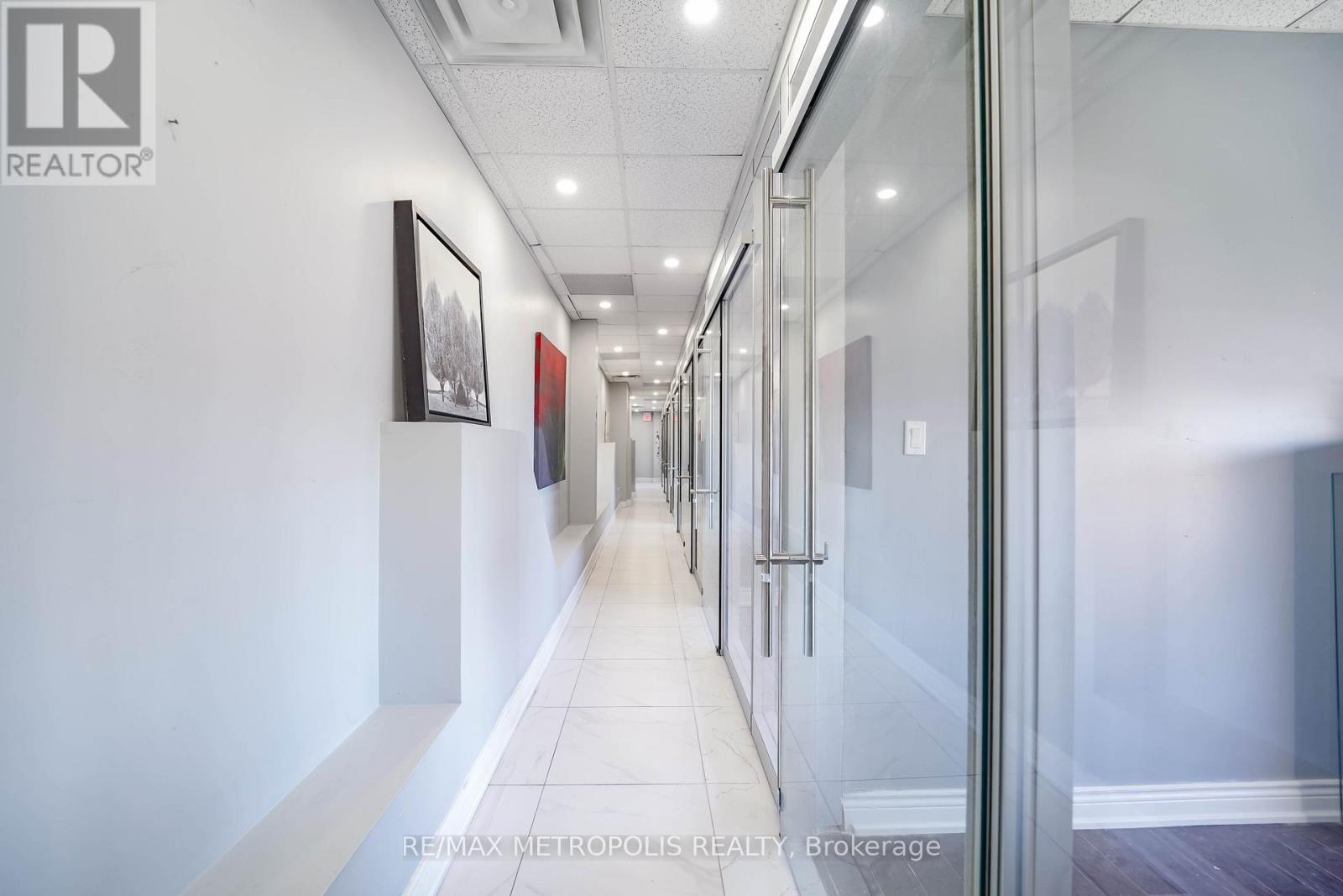 90uab - 7393 Markham Road, Markham, Ontario  L3S 0B5 - Photo 16 - N12988416