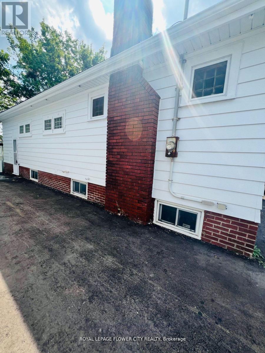 346 Wharncliffe Road, London South, Ontario  N6J 2L8 - Photo 27 - X12940374