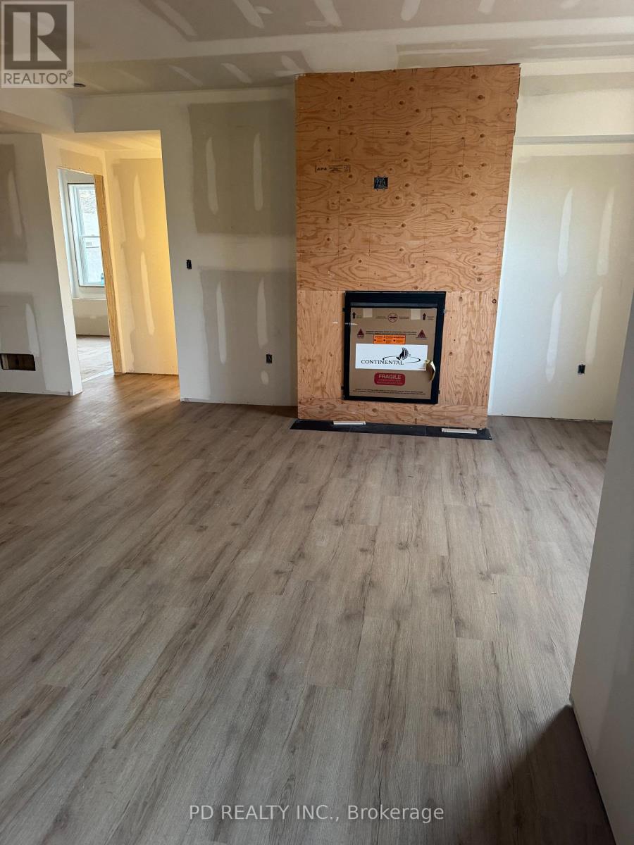 2467 Queen Mary Street, Cavan Monaghan, Ontario  L0A 1C0 - Photo 8 - X12954766