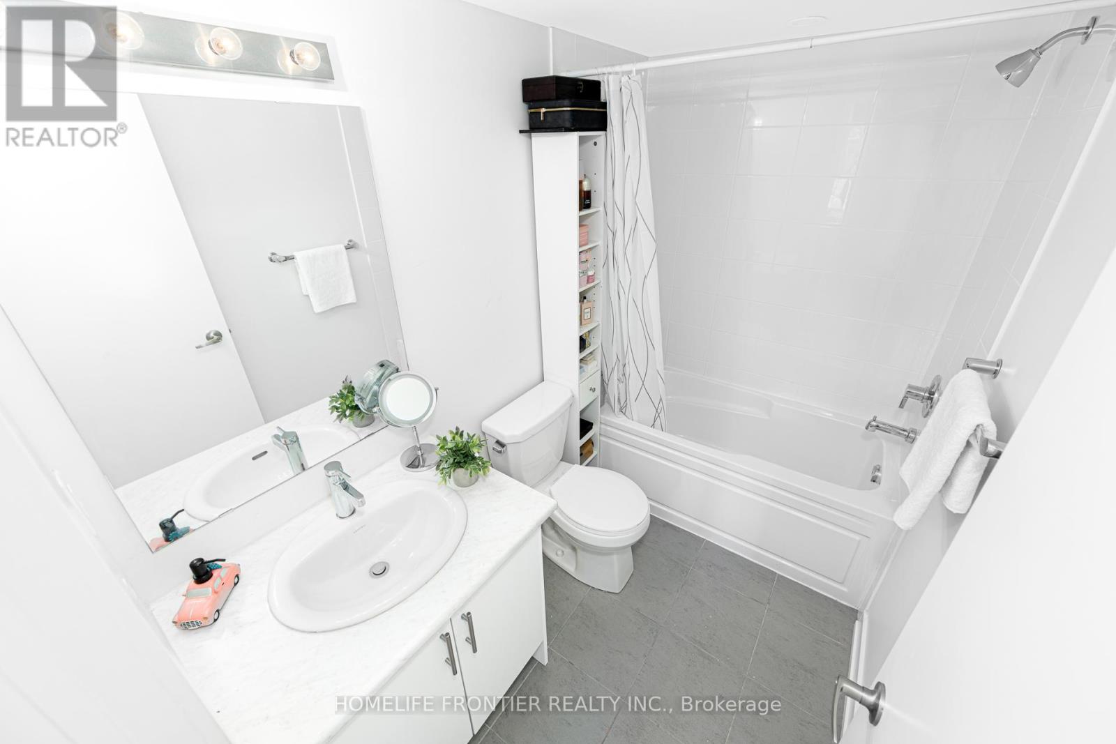 13 - 3562 Colonial Drive, Mississauga, Ontario  L5L 5R9 - Photo 13 - W12988392