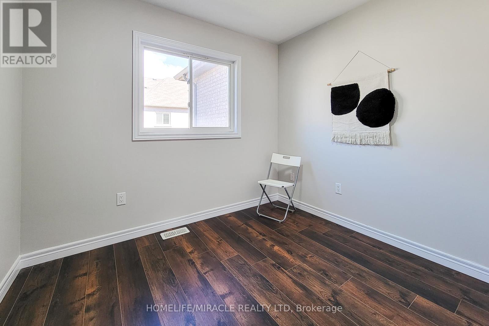 2423 Montagne Avenue, Oakville, Ontario  L6M 0J4 - Photo 18 - W12988408