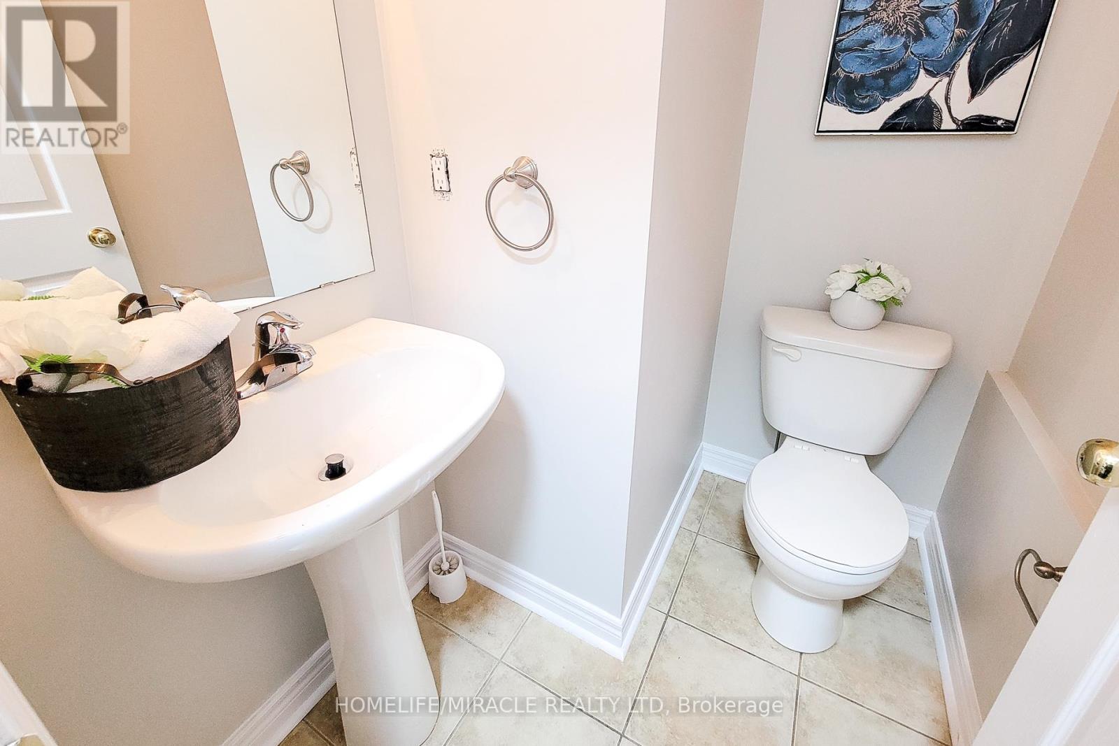 2423 Montagne Avenue, Oakville, Ontario  L6M 0J4 - Photo 23 - W12988408