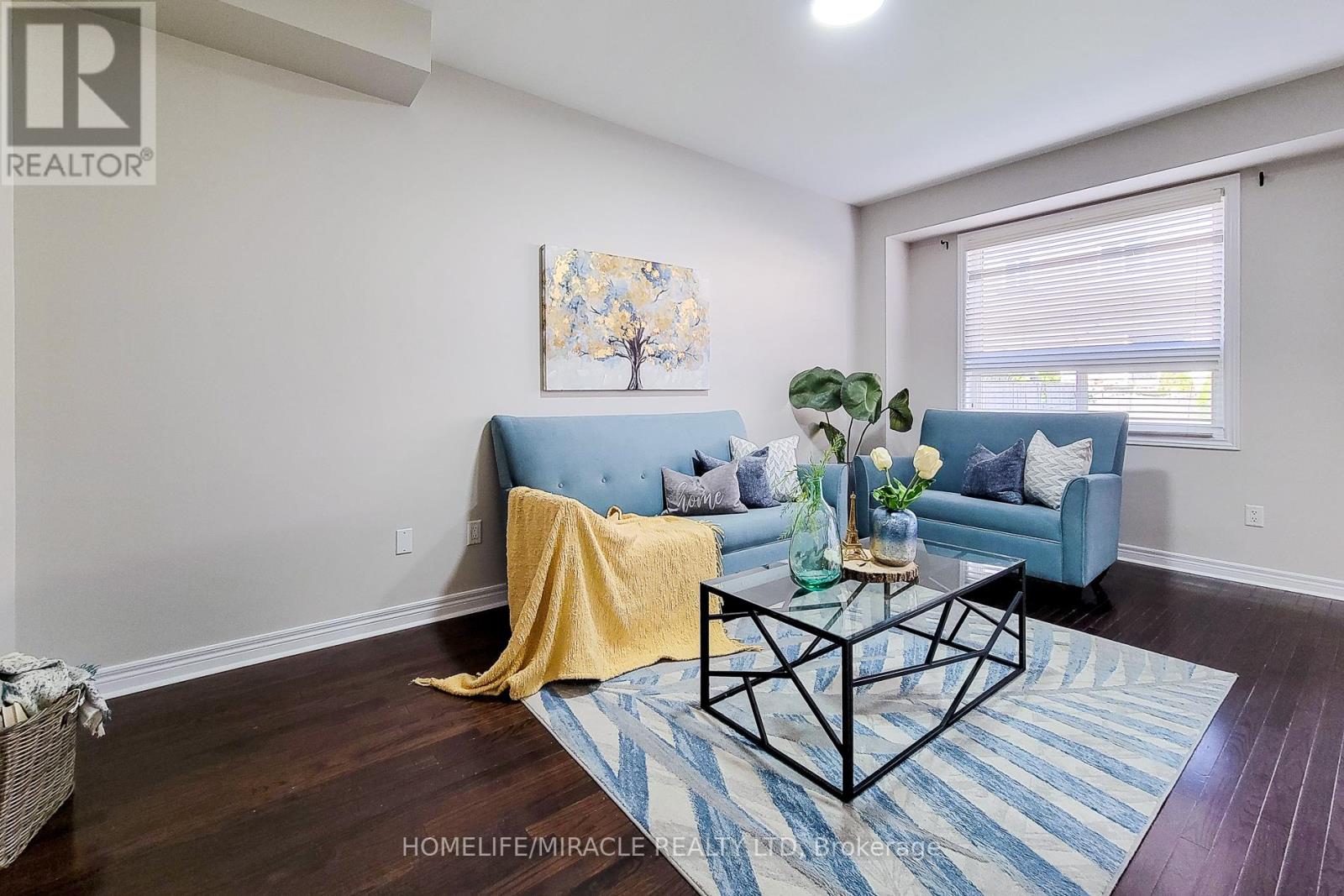 2423 Montagne Avenue, Oakville, Ontario  L6M 0J4 - Photo 8 - W12988408