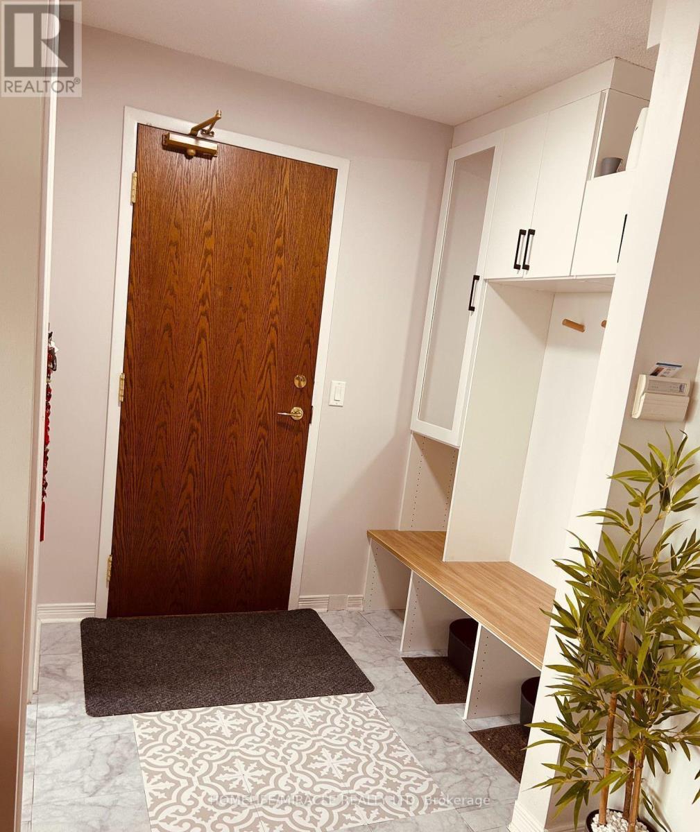 203 - 4889 Kimbermount Avenue N, Mississauga, Ontario  L5M 7R9 - Photo 12 - W12988422