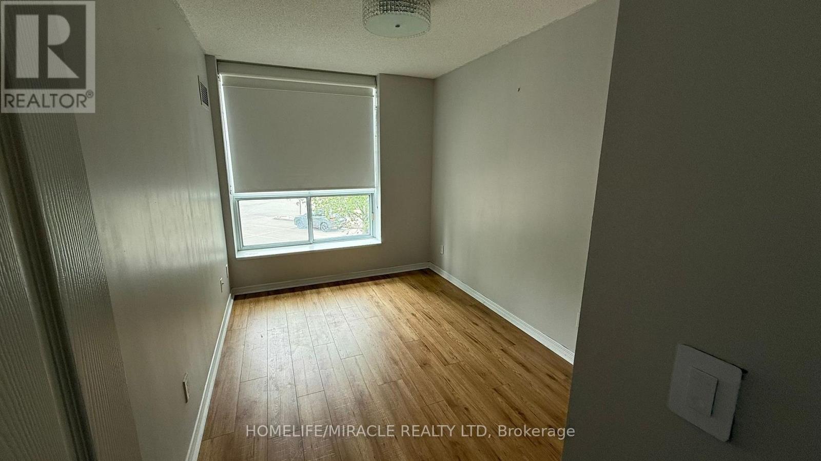 203 - 4889 Kimbermount Avenue N, Mississauga, Ontario  L5M 7R9 - Photo 17 - W12988422