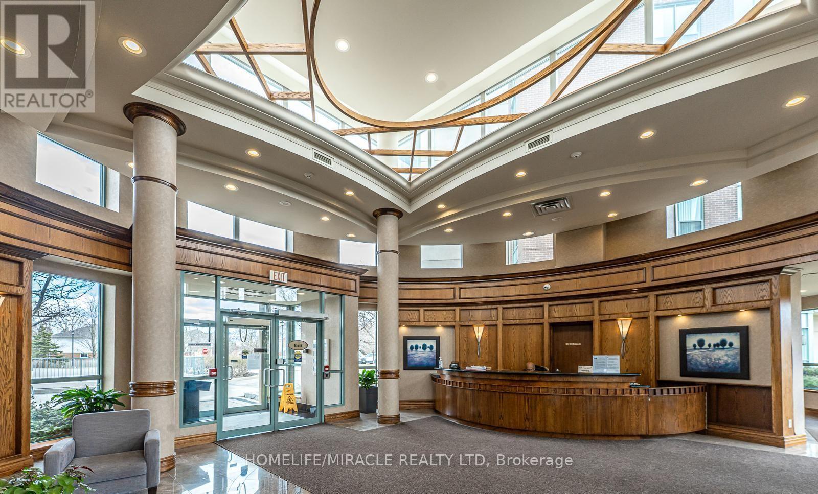 203 - 4889 Kimbermount Avenue N, Mississauga, Ontario  L5M 7R9 - Photo 3 - W12988422