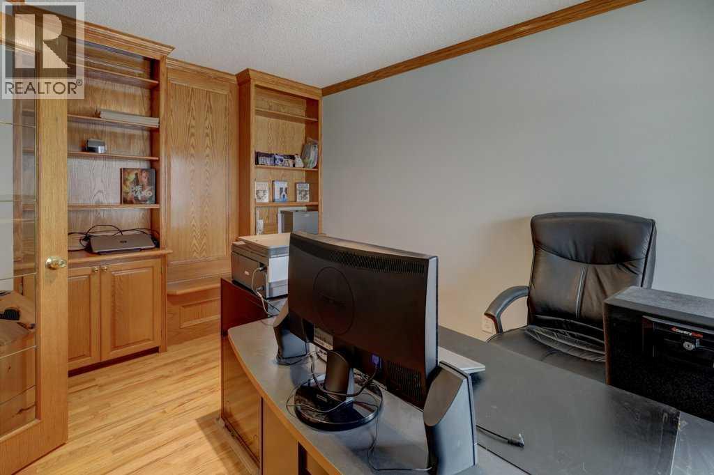 182 Harvest Creek Close NE, Calgary, Alberta  T3K 4P8 - Photo 12 - A2292687