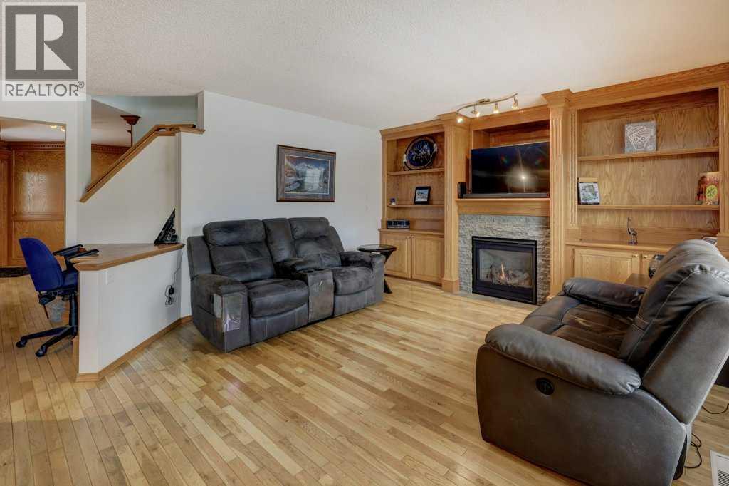 182 Harvest Creek Close NE, Calgary, Alberta  T3K 4P8 - Photo 6 - A2292687