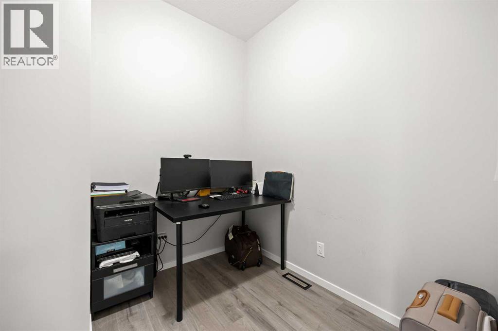 93 Cityline Square Ne, Calgary, Alberta  T3N 2H4 - Photo 5 - A2297235