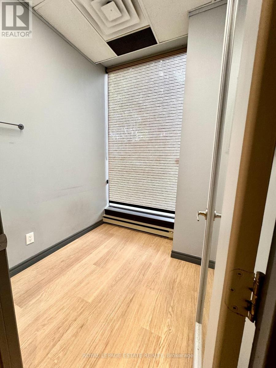 103 - 124 Merton Street, Toronto, Ontario  M4S 2Z2 - Photo 18 - C12936834