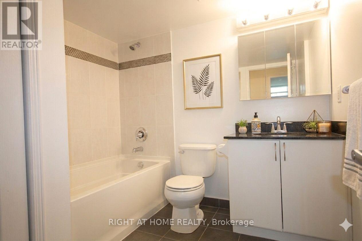 613 - 75 King William Crescent, Richmond Hill, Ontario L4B 0C1 - Photo 9 - N12942658