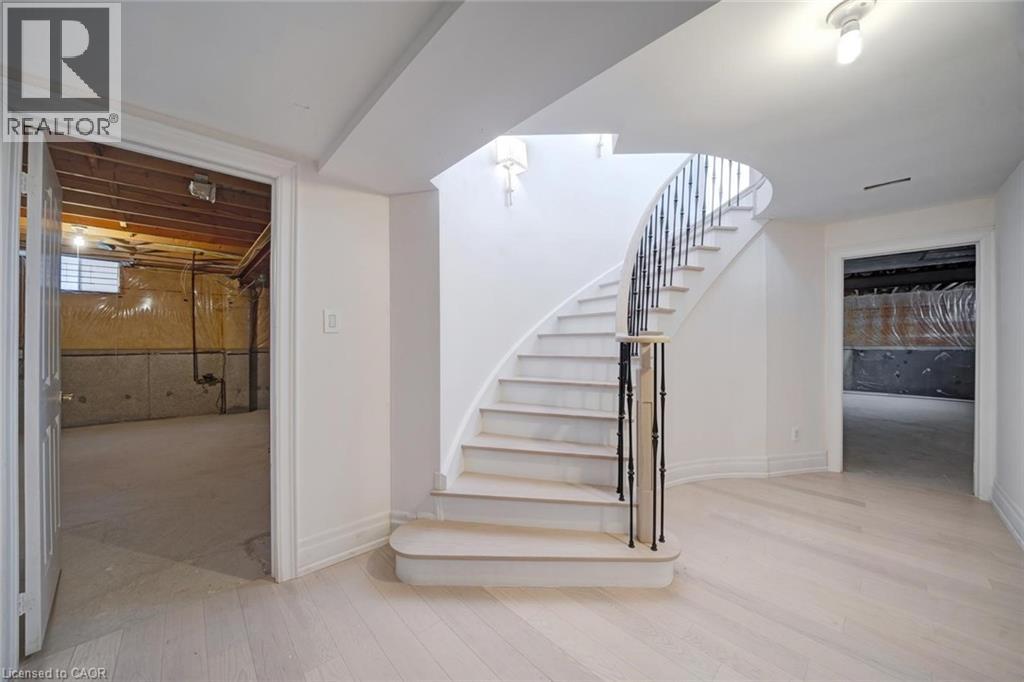 2a Chiltern Hill, Richmond Hill, Ontario  L4B 3B9 - Photo 44 - 40819978