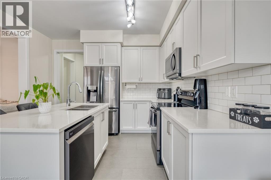 47 Sundin Drive, Haldimand County, Ontario  N3W 0H3 - Photo 12 - 40809478