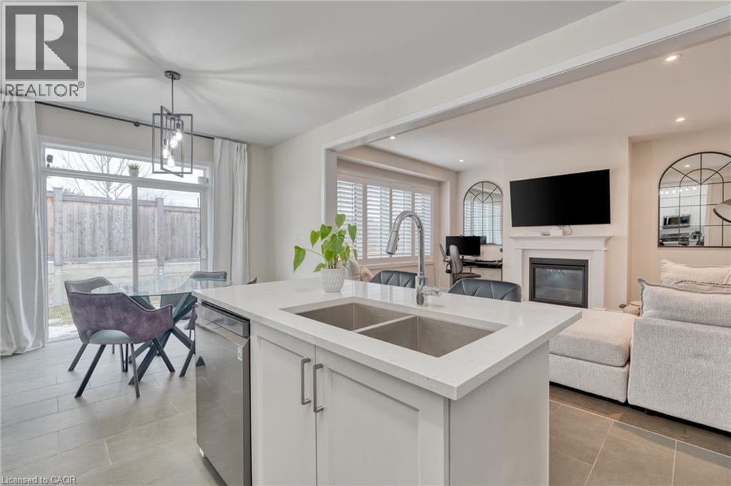 47 Sundin Drive, Haldimand County, Ontario  N3W 0H3 - Photo 13 - 40809478