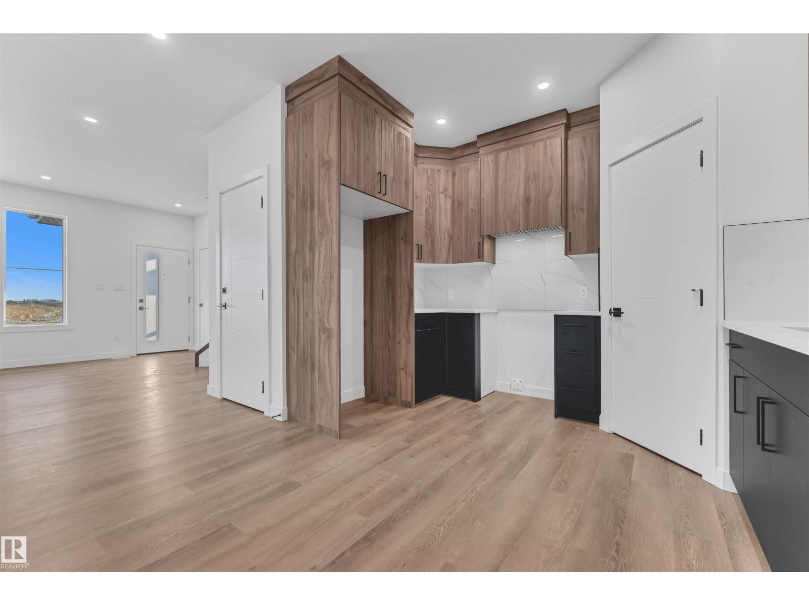 3606 39 Av, Beaumont, Alberta  T4X 2C5 - Photo 6 - E4470062