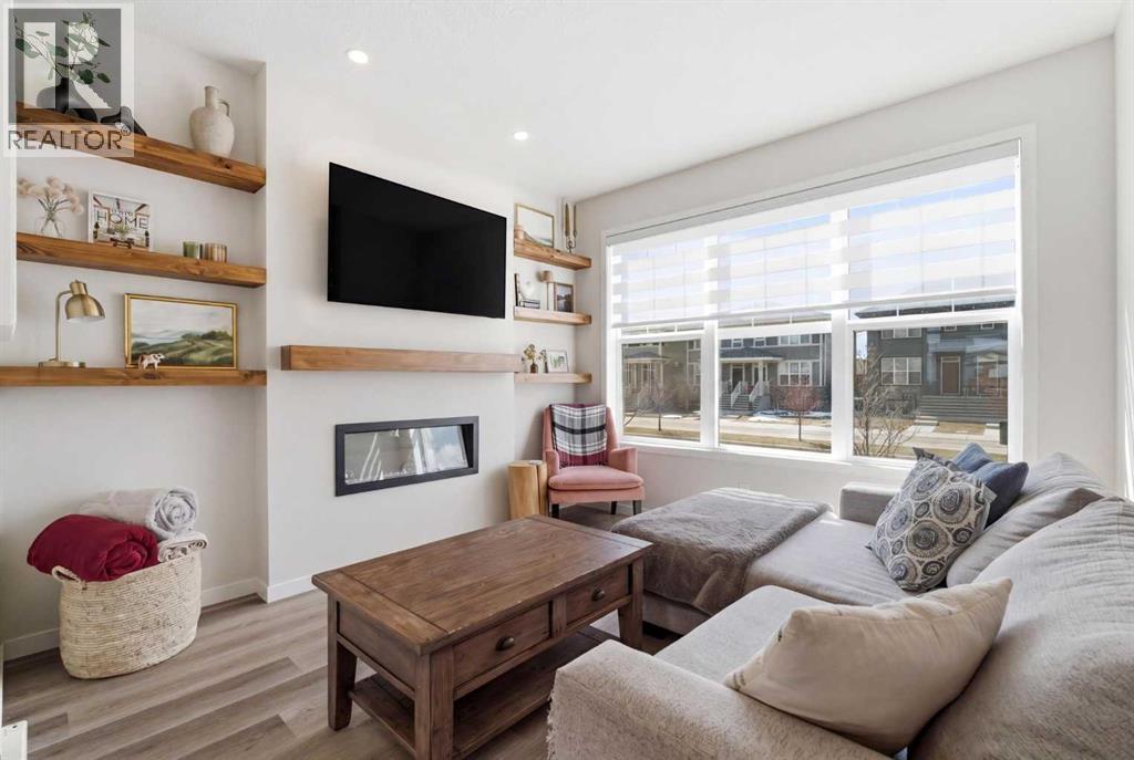 48 Magnolia Parade SE, Calgary, Alberta  T3M 3E5 - Photo 7 - A2300911