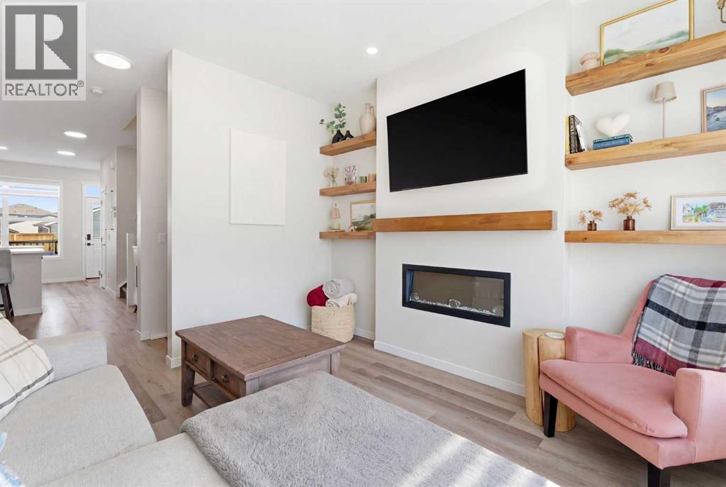 48 Magnolia Parade SE, Calgary, Alberta  T3M 3E5 - Photo 4 - A2300911