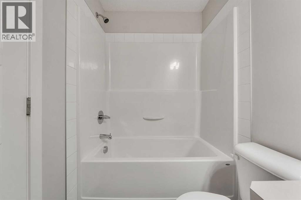 616 Cranford Mews SE, Calgary, Alberta  T3M 2P1 - Photo 19 - A2300972