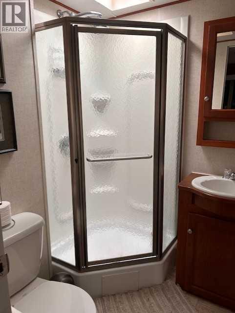 561 Carefree Resort, Rural Red Deer County, Alberta  T4G 0K6 - Photo 9 - A2286689