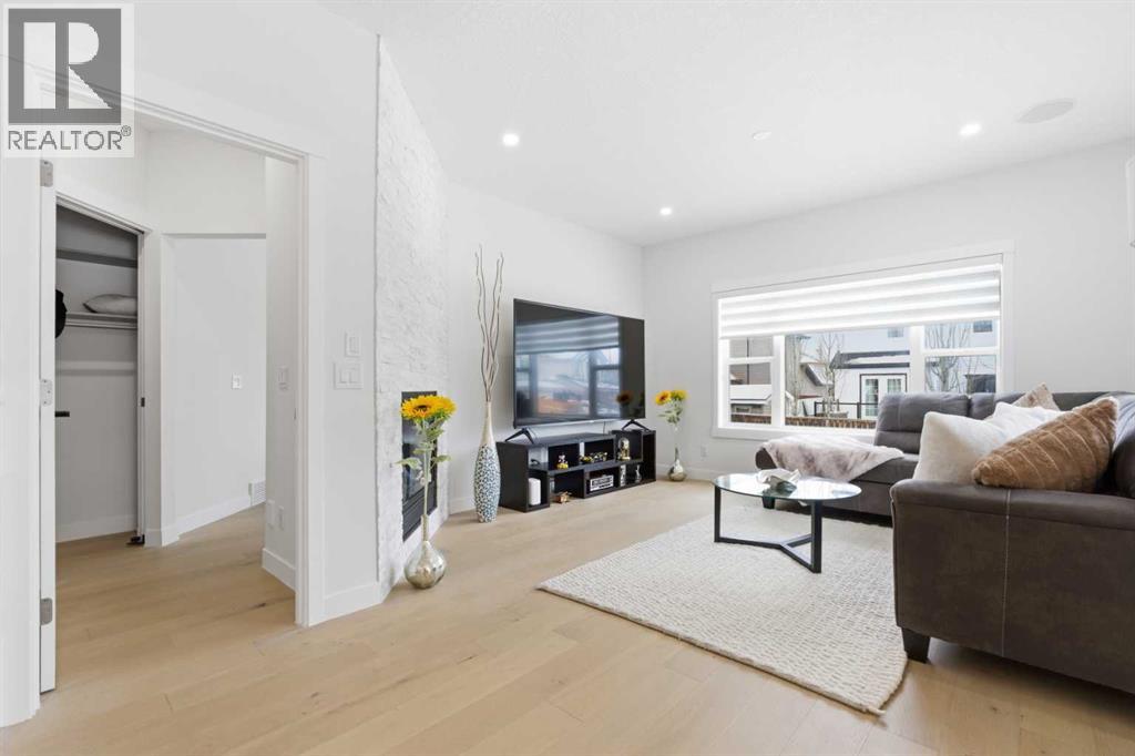 103 Oakmere Green, Chestermere, Alberta  T1X 1N4 - Photo 16 - A2297985