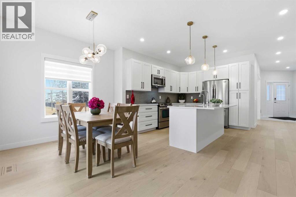 103 Oakmere Green, Chestermere, Alberta  T1X 1N4 - Photo 10 - A2297985