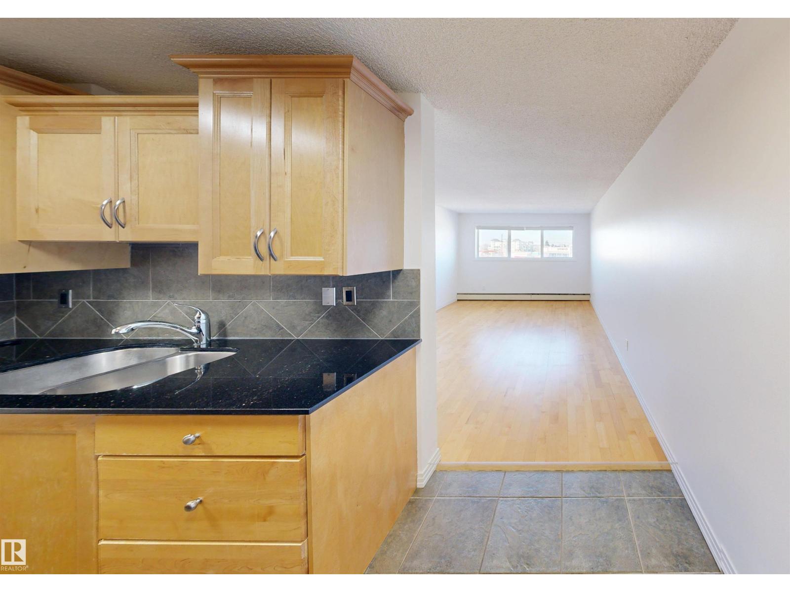 #303 8215 83 Av Nw, Edmonton, Alberta  T6C 1A7 - Photo 11 - E4481969