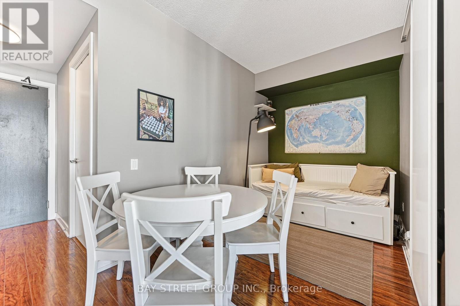 3505 - 33 Charles Street E, Toronto, Ontario  M4Y 0A2 - Photo 6 - C12988440