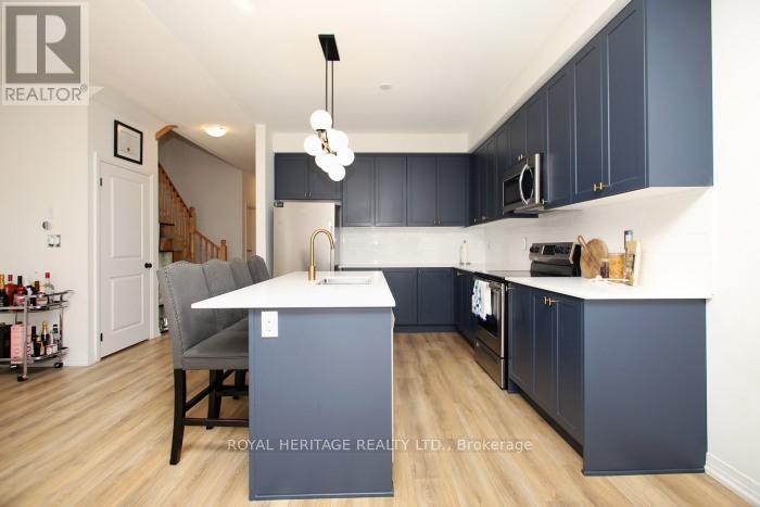 5 Klein Way, Whitby, Ontario  L1R 0S6 - Photo 18 - E12988446