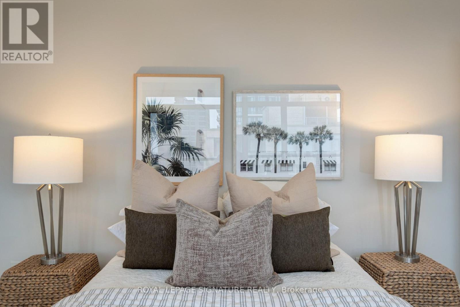 1105 - 575 Avenue Road, Toronto, Ontario  M4V 2K2 - Photo 20 - C12966442