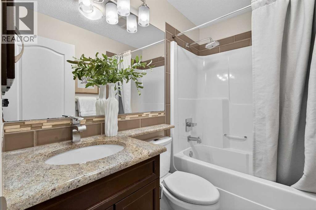 122 Springbluff Boulevard SW, Calgary, Alberta  T3H 4V3 - Photo 35 - A2296119