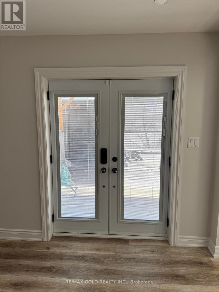 76 Tatra Crescent N, Brampton, Ontario  L6Y 0K6 - Photo 7 - W12988448