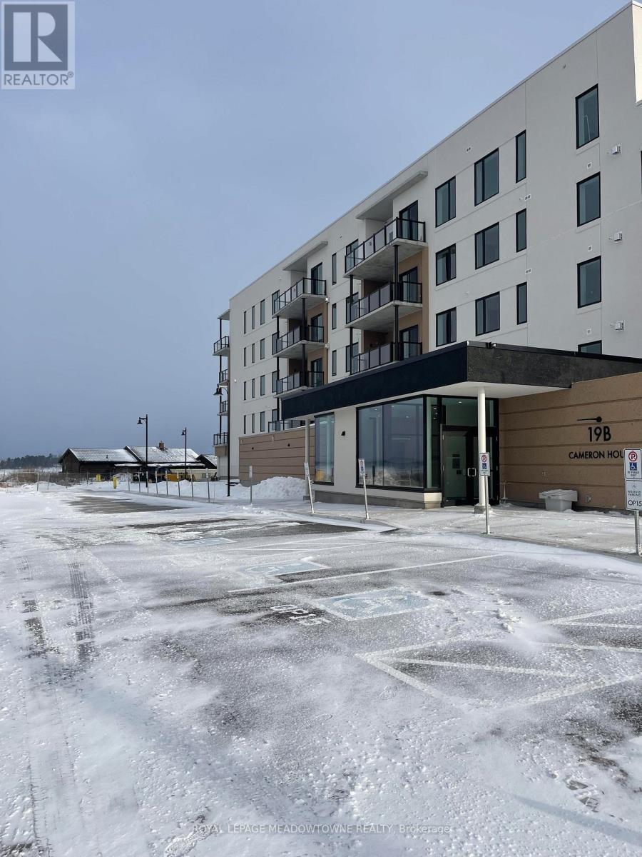 407 - 19b West Street N, Kawartha Lakes, Ontario  K9V 1C4 - Photo 2 - X12988432