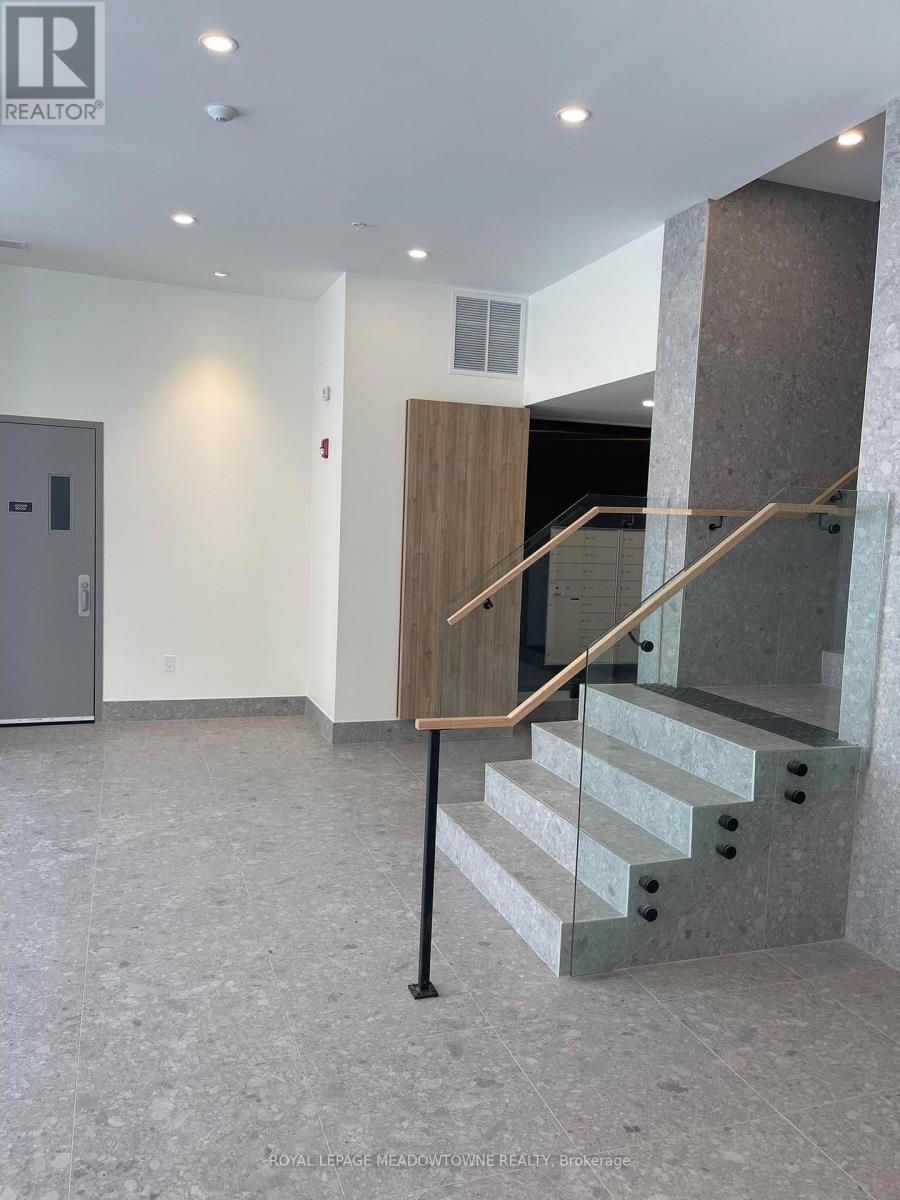 407 - 19b West Street N, Kawartha Lakes, Ontario  K9V 1C4 - Photo 20 - X12988432