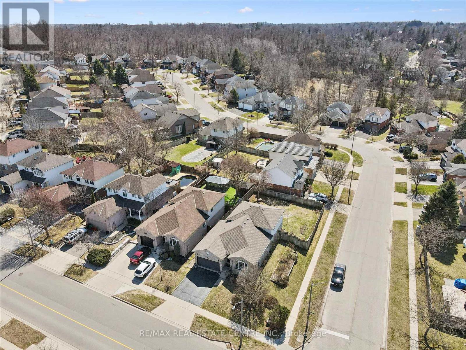 35 Melran Drive, Cambridge, Ontario  N3C 4C1 - Photo 42 - X12975000