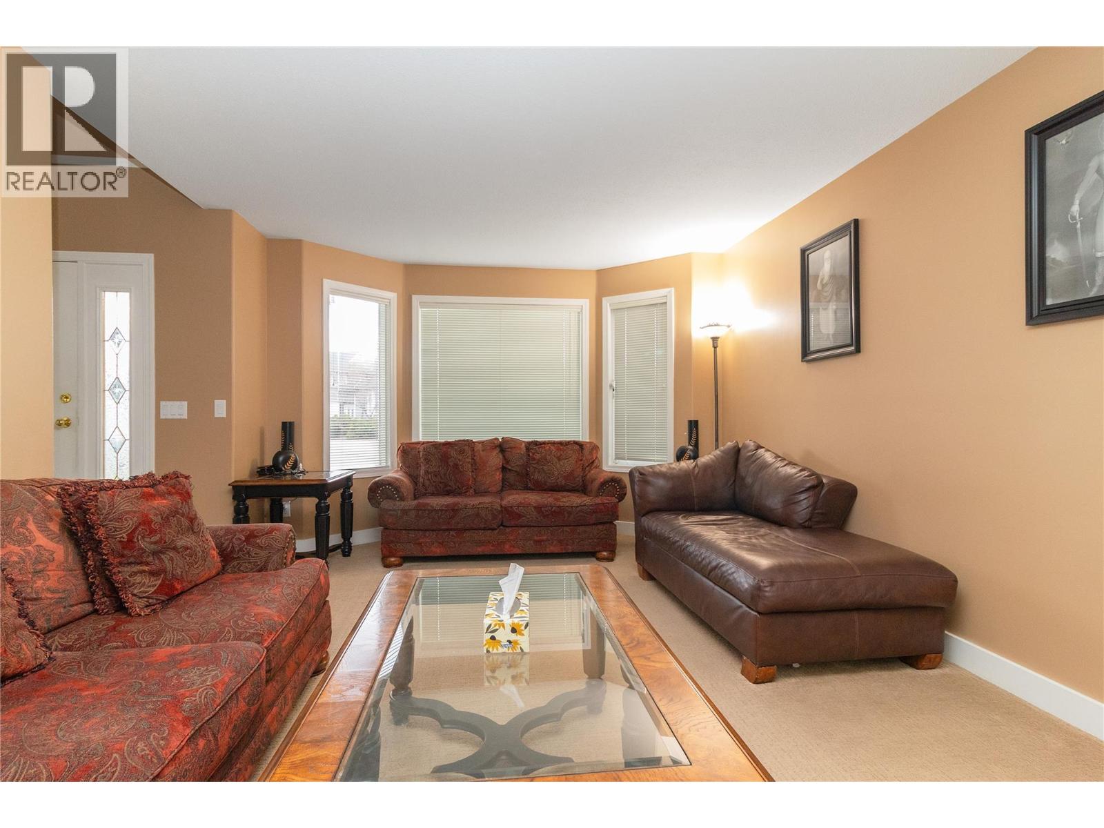 680 Richards Road Kelowna Photo 5 680 Richards Road Kelowna Photo 5