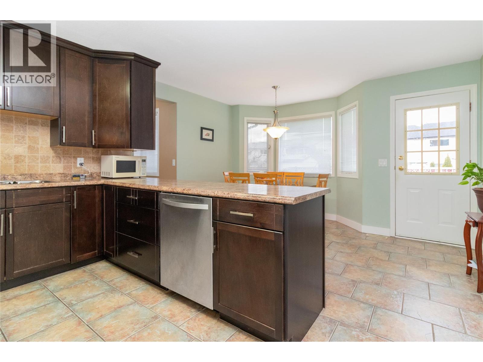 680 Richards Road Kelowna Photo 15 680 Richards Road Kelowna Photo 15