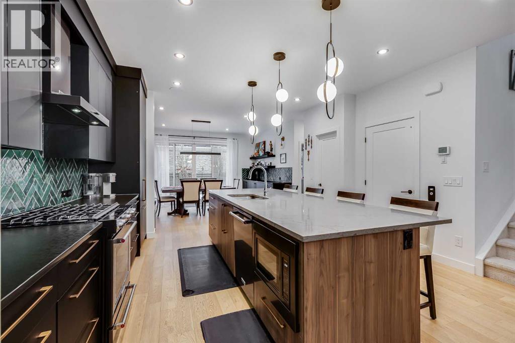 44 Timberline Way Sw, Calgary, Alberta  T3H 0W3 - Photo 6 - A2296164