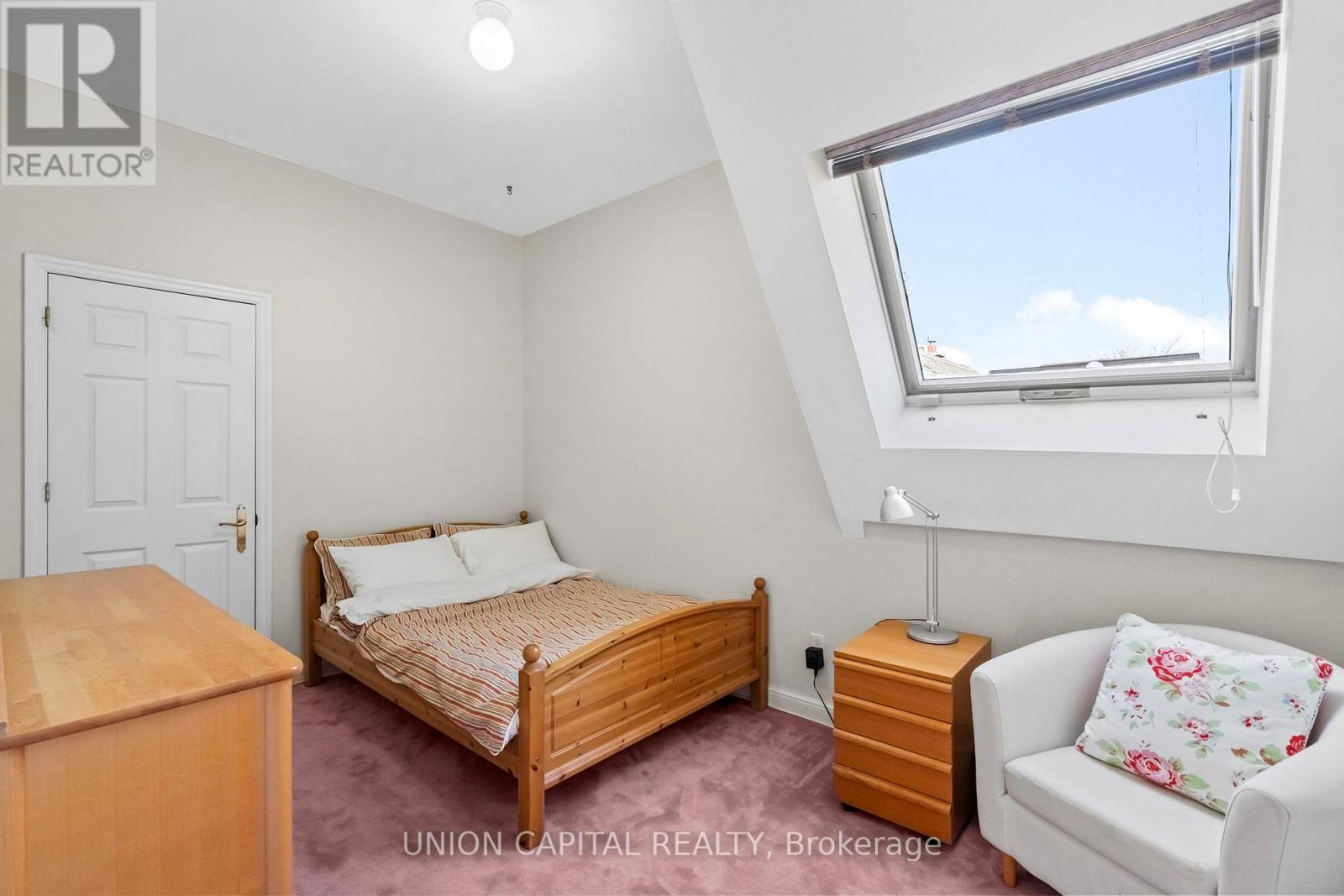 75 Falcon Street, Toronto, Ontario  M4S 2P4 - Photo 15 - C12987168