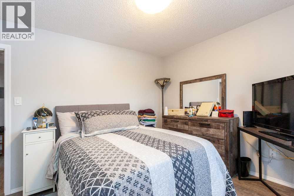 112 1 Street Ne, Medicine Hat, Alberta  T1A 5K3 - Photo 16 - A2300316