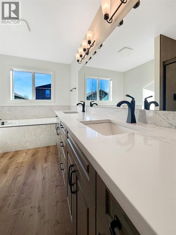 320 Greenwood Place, Coalhurst, Alberta  T0L 0V2 - Photo 19 - A2285573