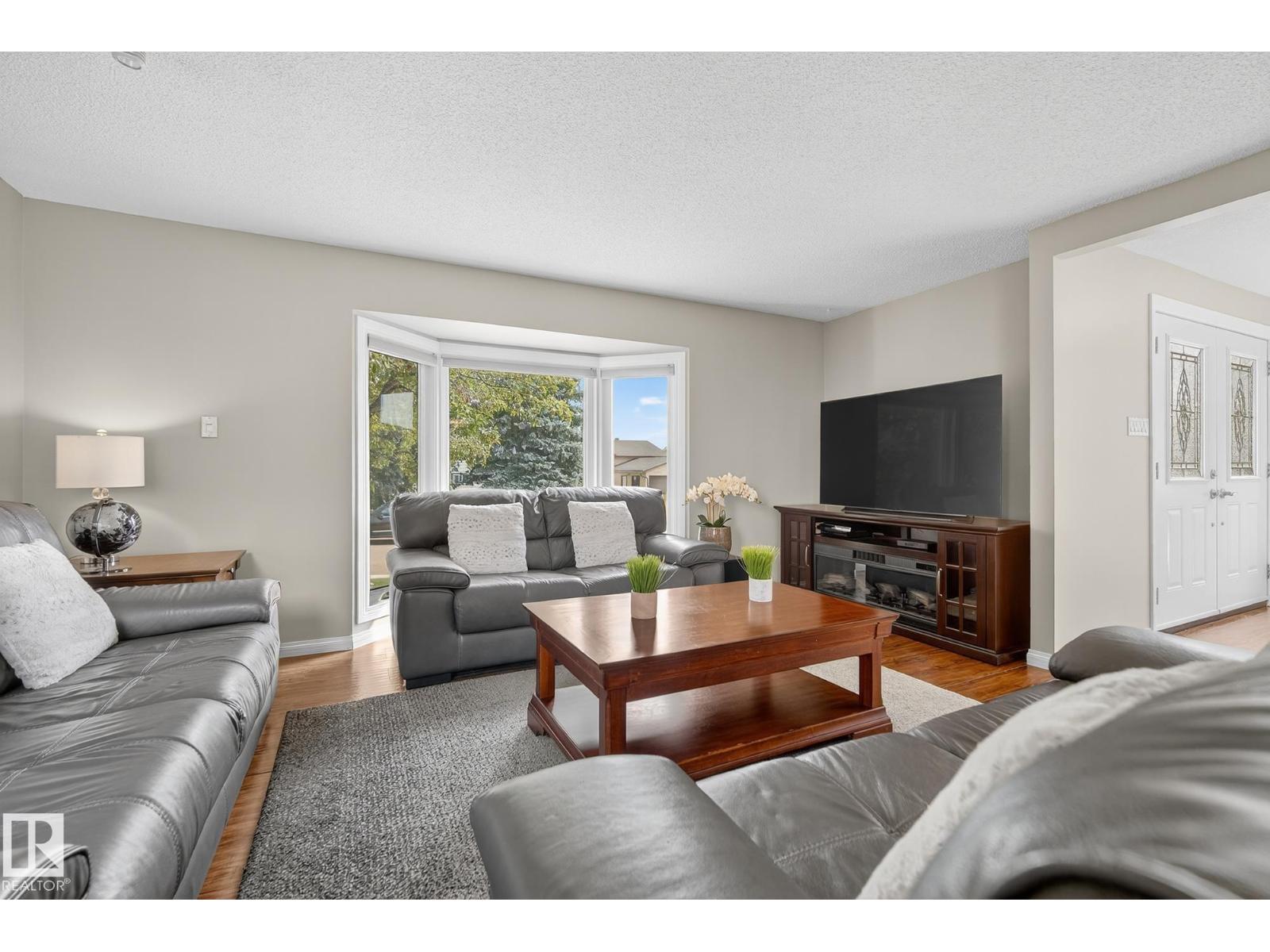 3528 56 St NW, Edmonton, Alberta  T6L 2J5 - Photo 7 - E4481010