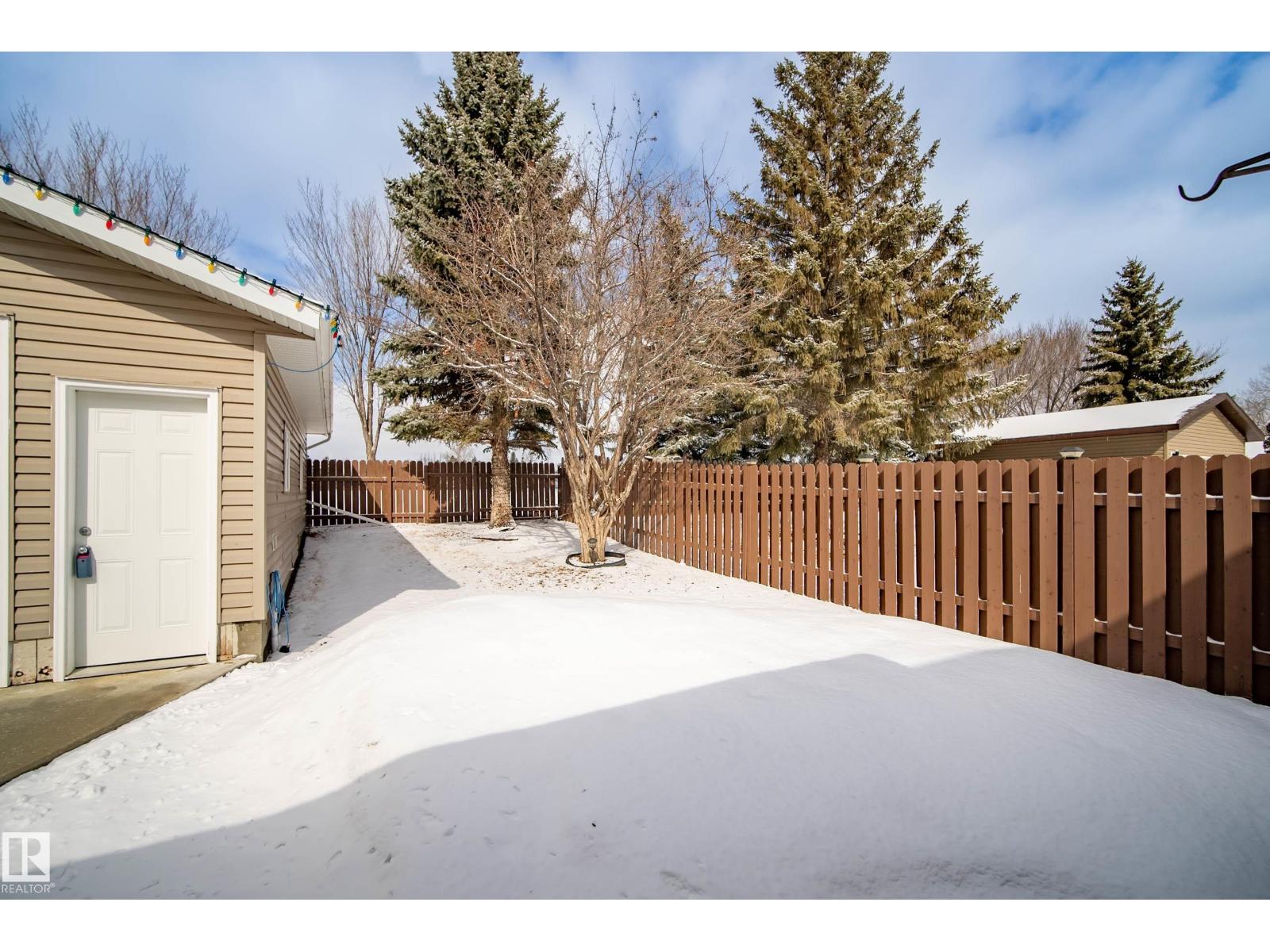 3528 56 St NW, Edmonton, Alberta  T6L 2J5 - Photo 33 - E4481010