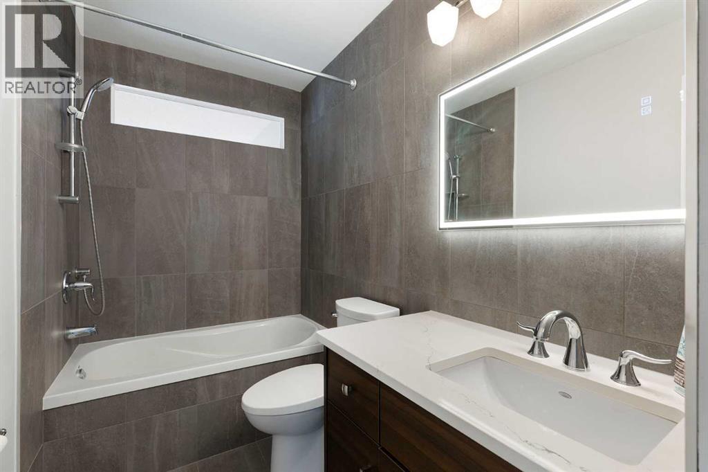 106 Shawnee Place Sw, Calgary, Alberta  T2Y 1X1 - Photo 30 - A2296512