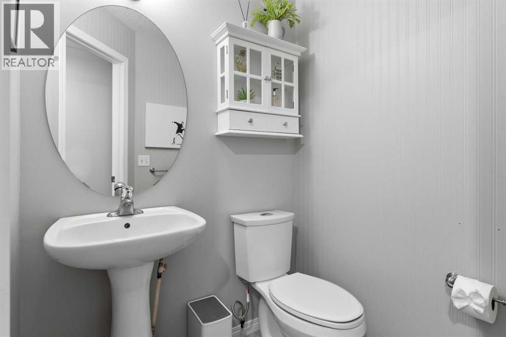 95 Sierra Nevada Green Sw, Calgary, Alberta  T3H 3R2 - Photo 17 - A2297841