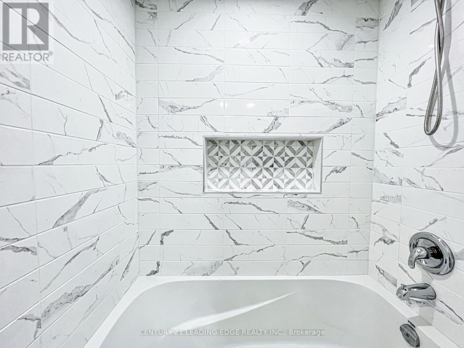 88 Hewitt Crescent, Ajax, Ontario  L1S 7B4 - Photo 15 - E12988488