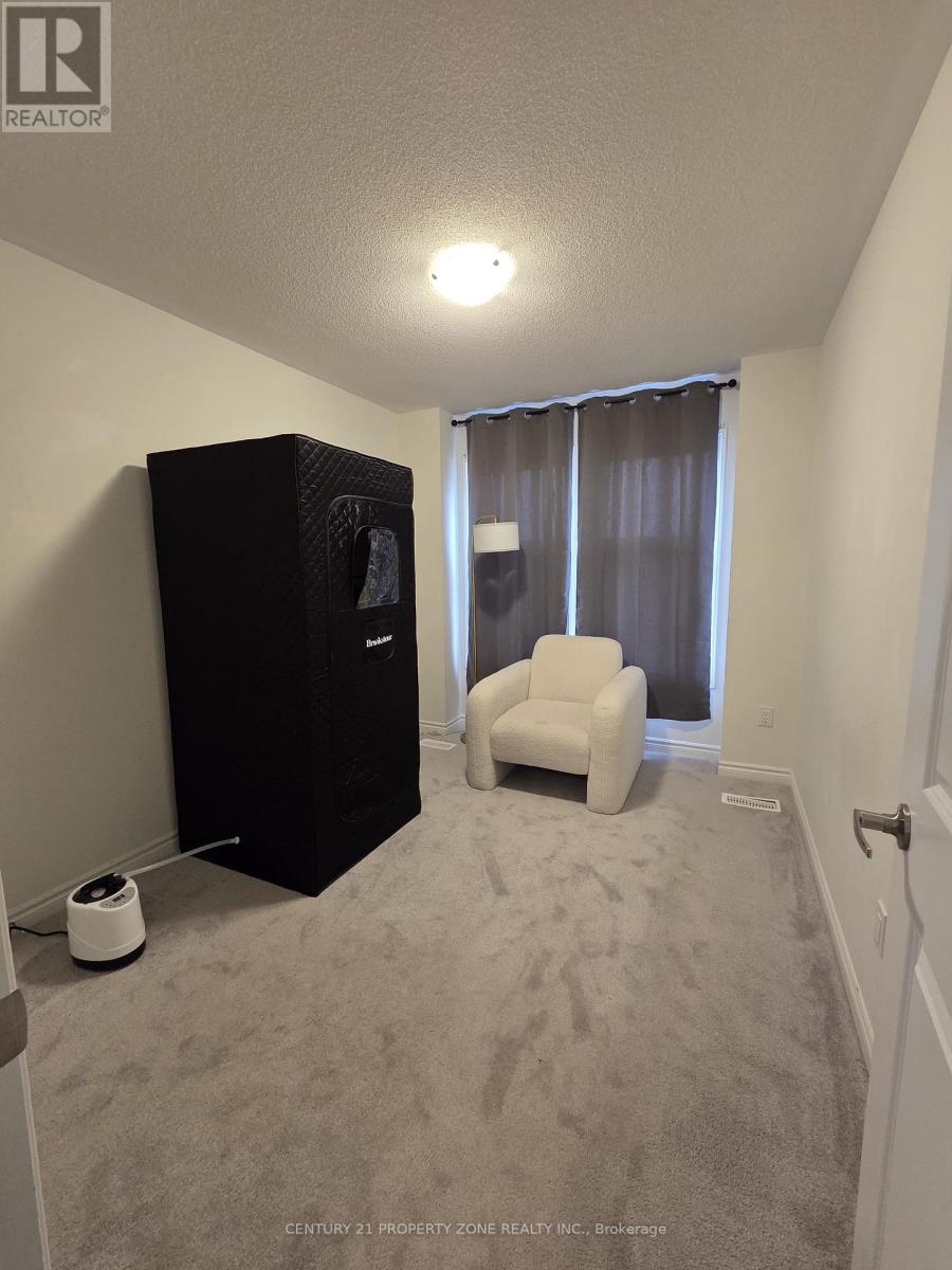 258 Okanagan Path, Oshawa, Ontario  L1H 0A7 - Photo 9 - E12988500