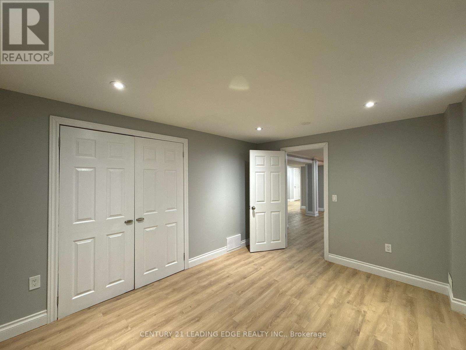 303 Wilson Road N, Oshawa, Ontario  L1G 6E4 - Photo 14 - E12988502